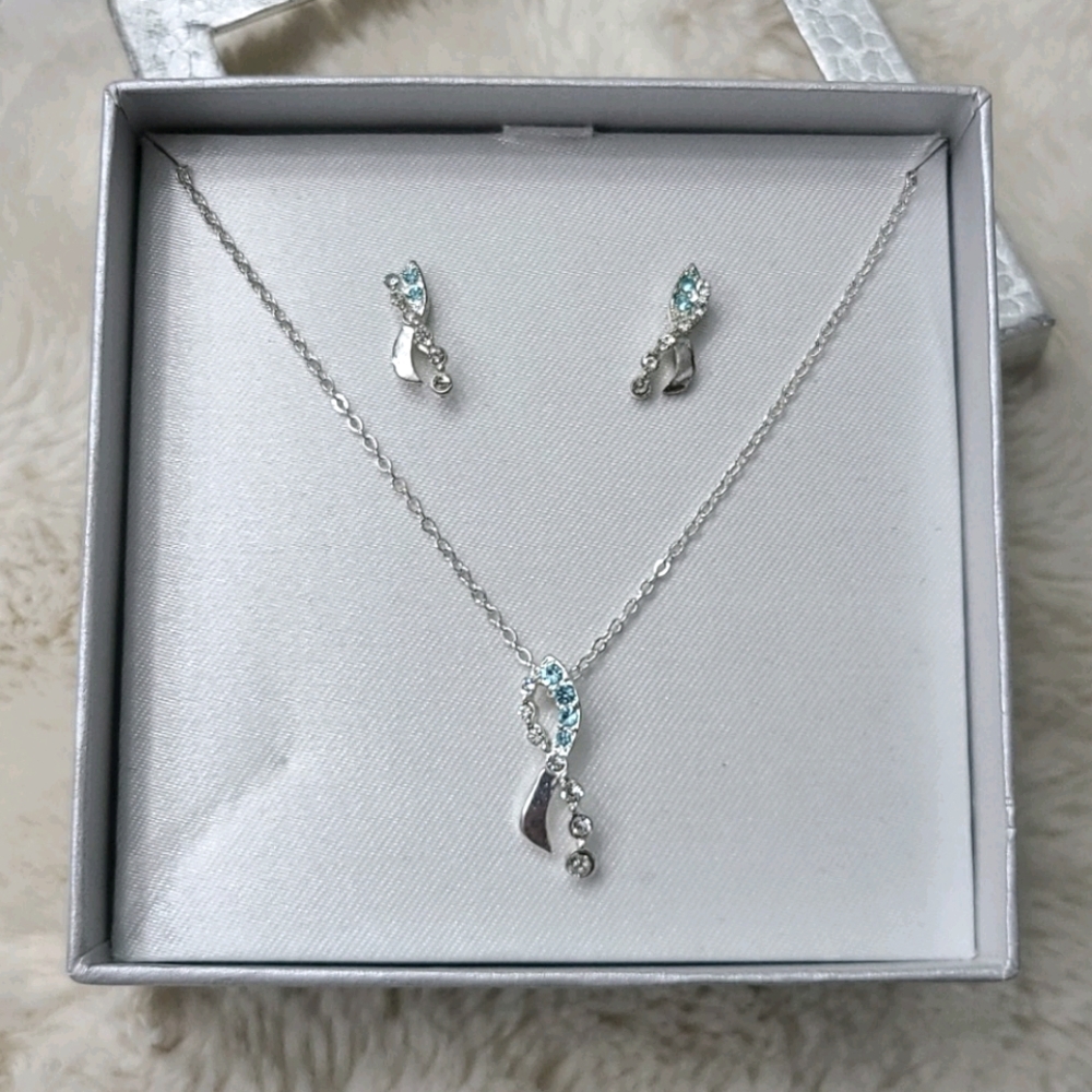 Aquamarine Gift Set